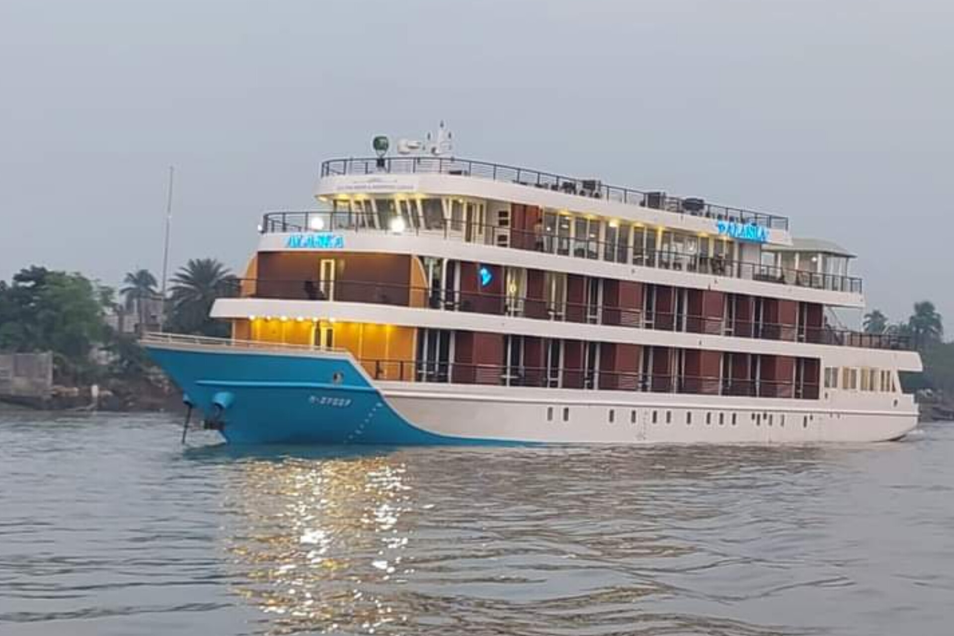 Luxury Sundarban tour by MV The Alaska Cruise